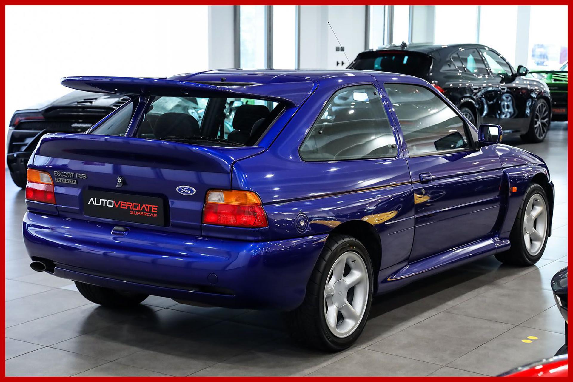FORD Escort