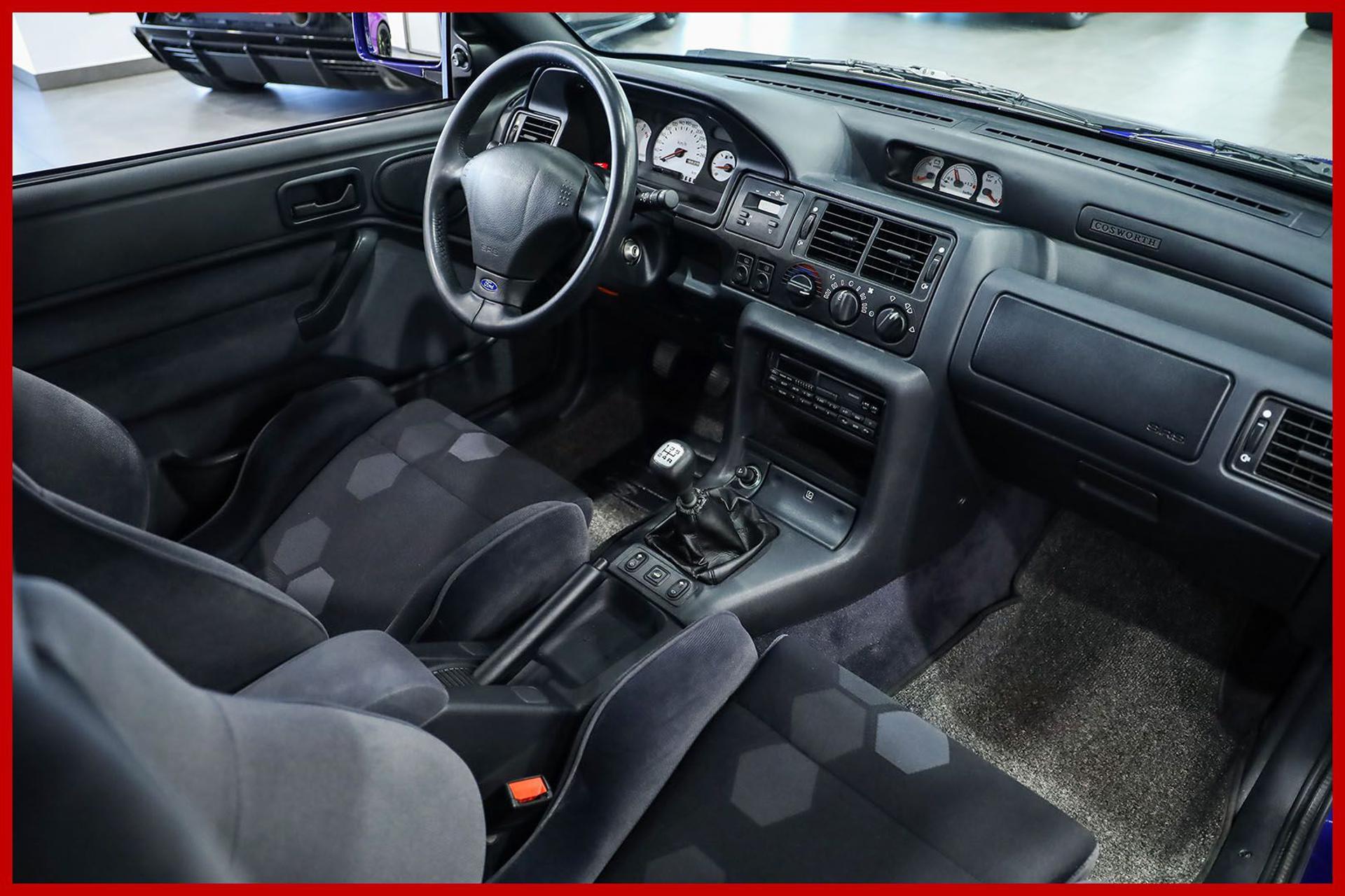 FORD Escort