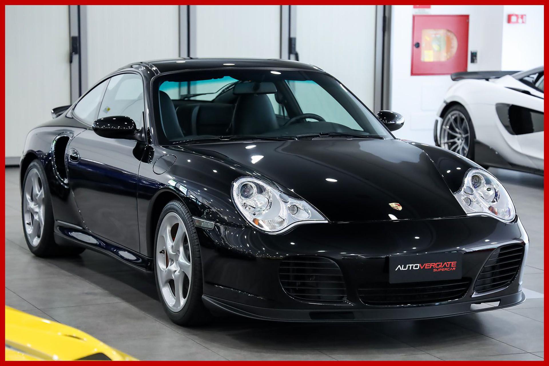 PORSCHE 996