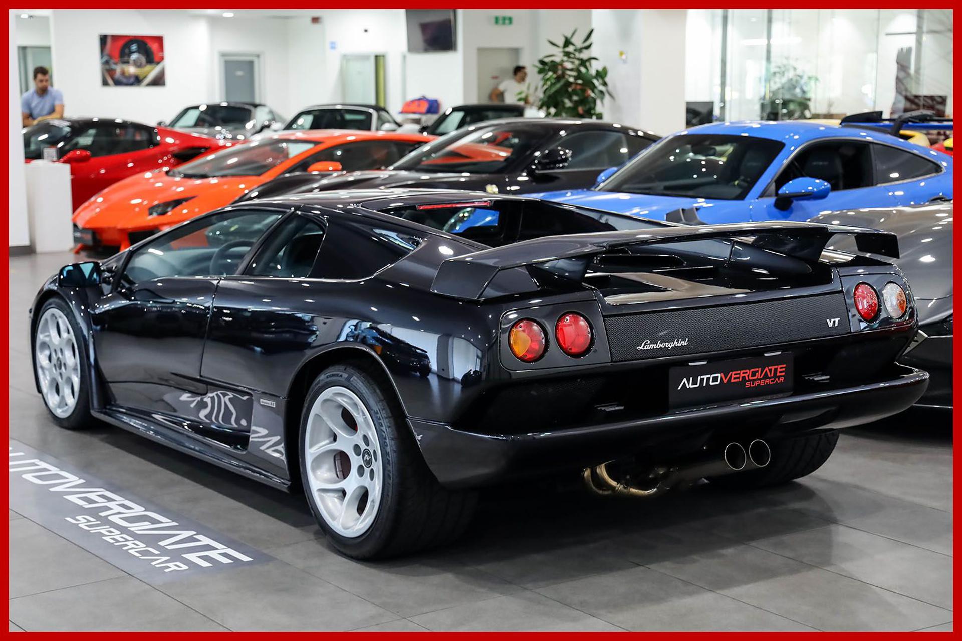 LAMBORGHINI Diablo