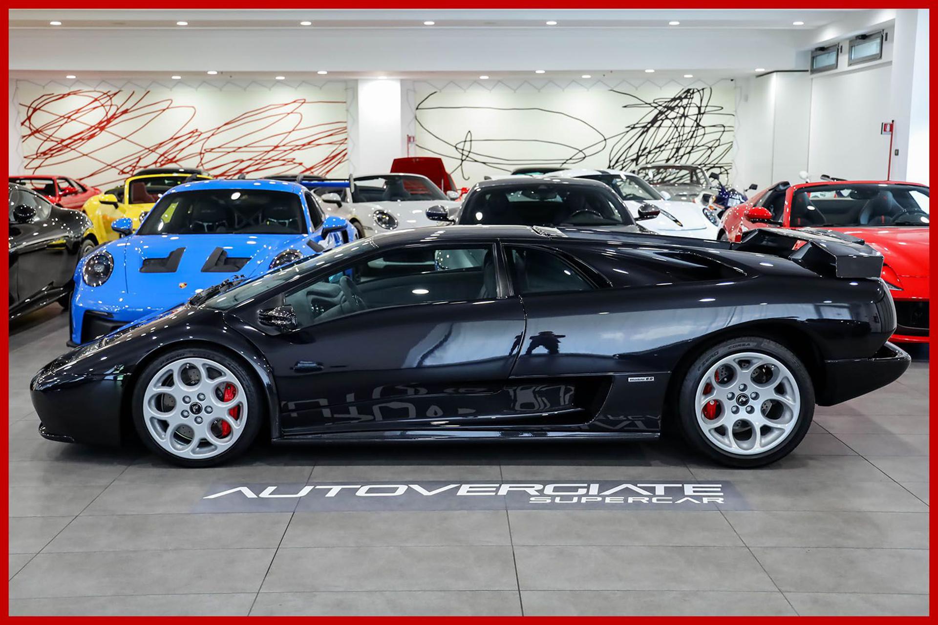 LAMBORGHINI Diablo