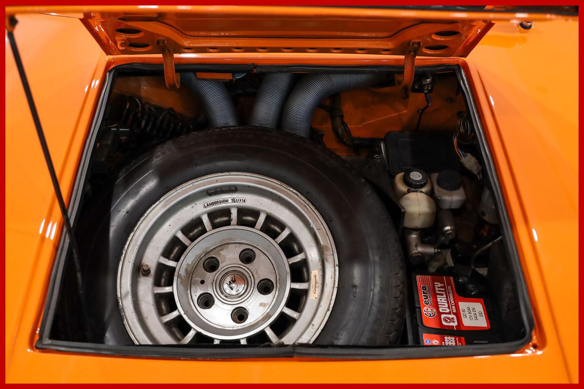 LAMBORGHINI Urraco P250