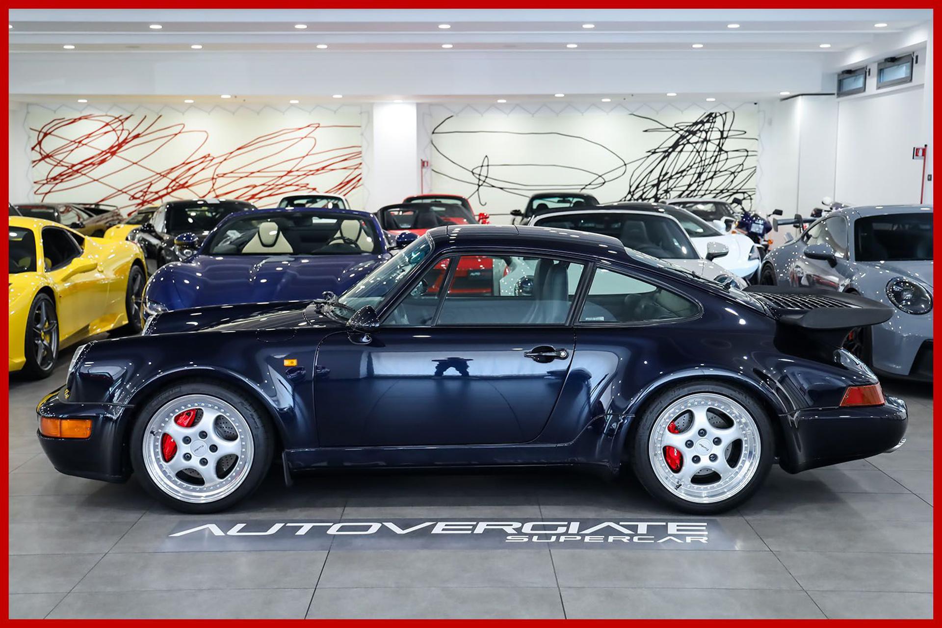 PORSCHE 964