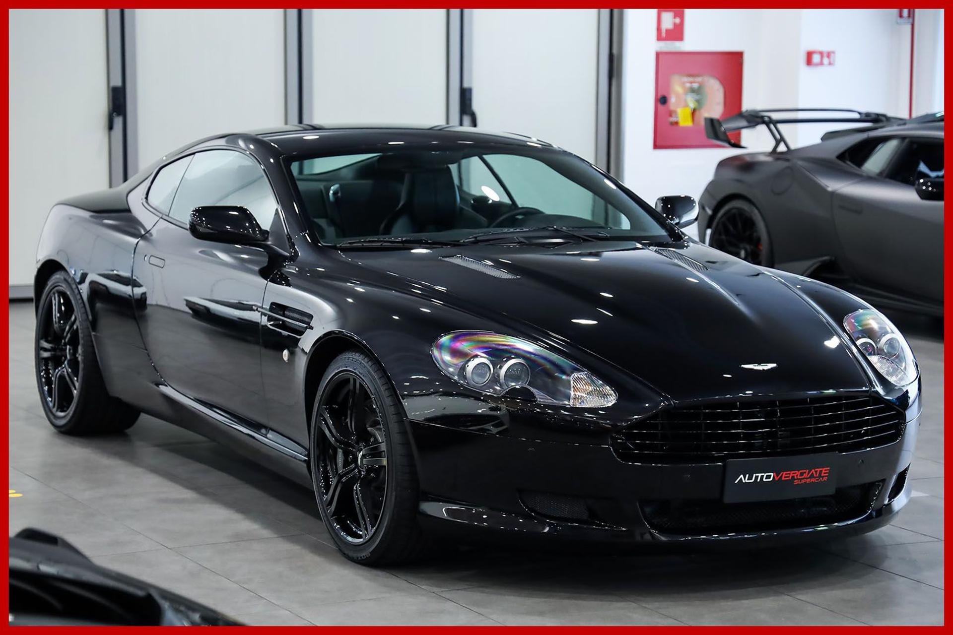 ASTON MARTIN DB9