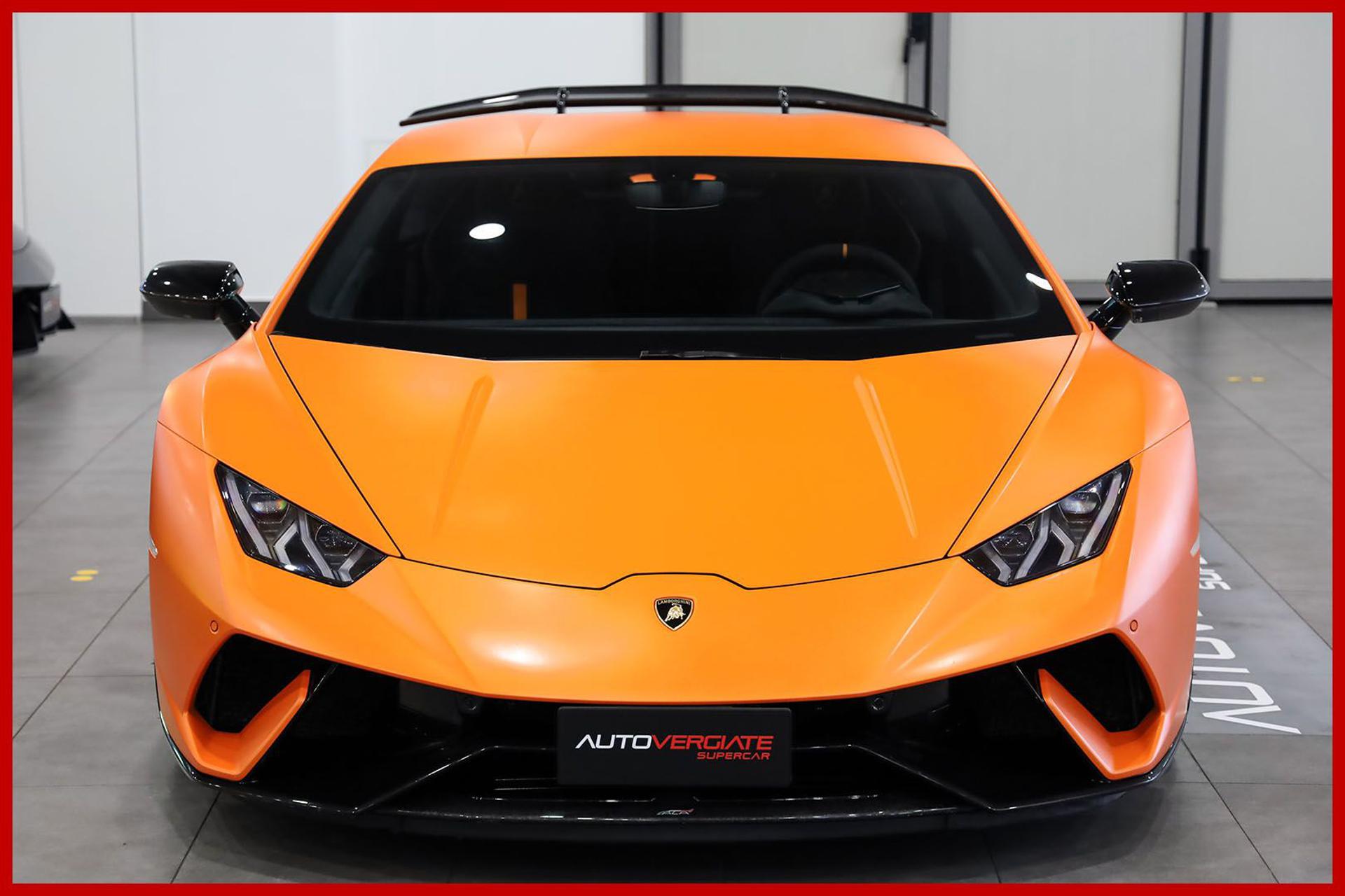LAMBORGHINI Huracan