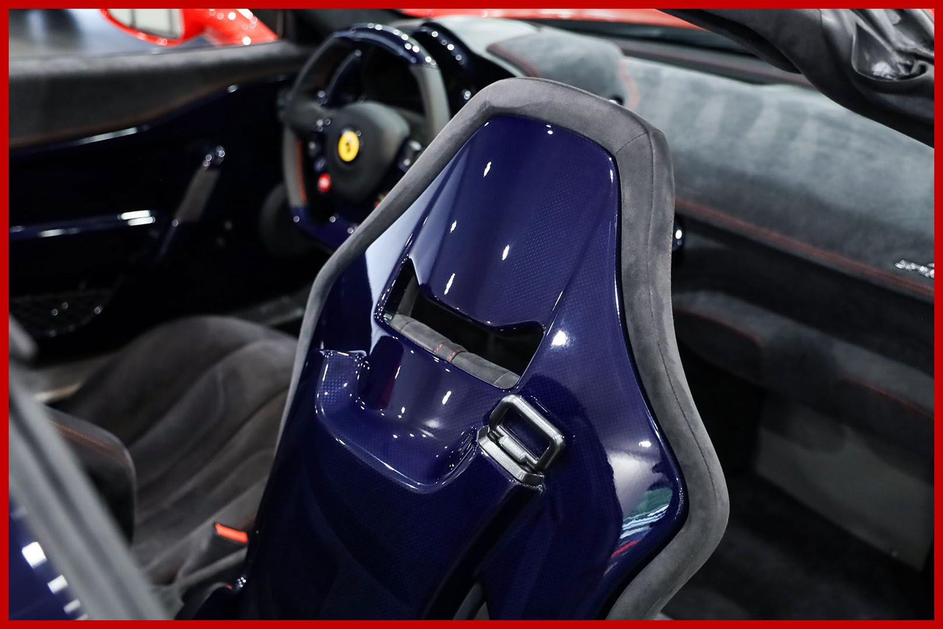 FERRARI 458