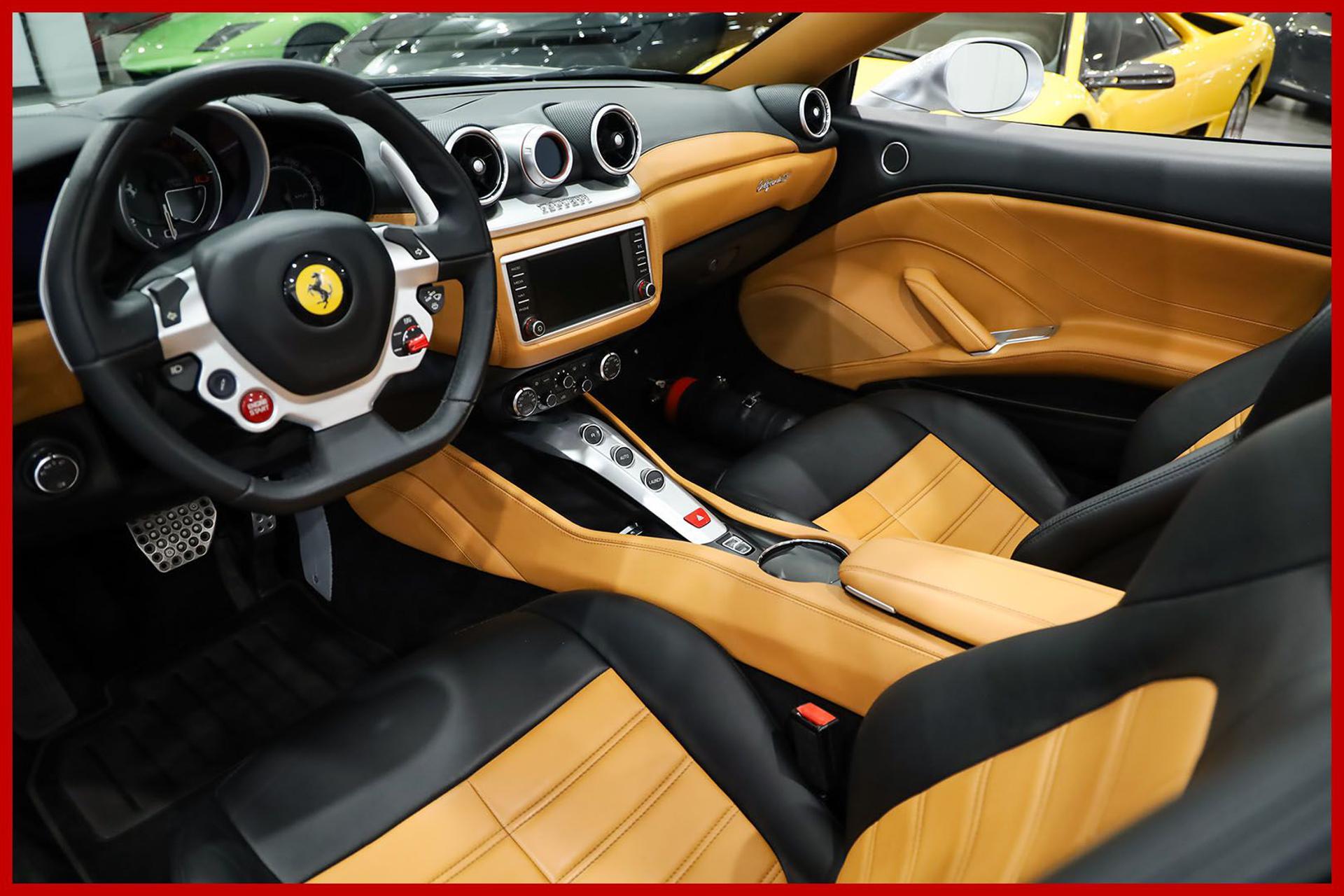 FERRARI California