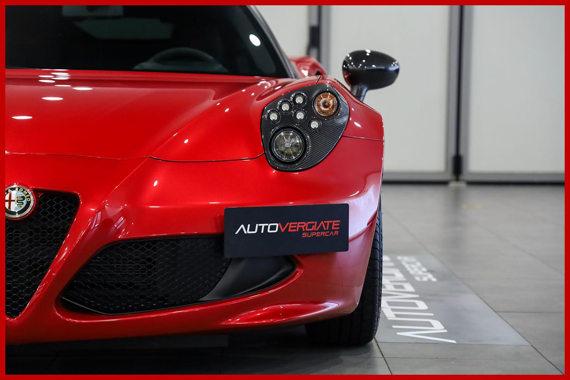 ALFA ROMEO 4C