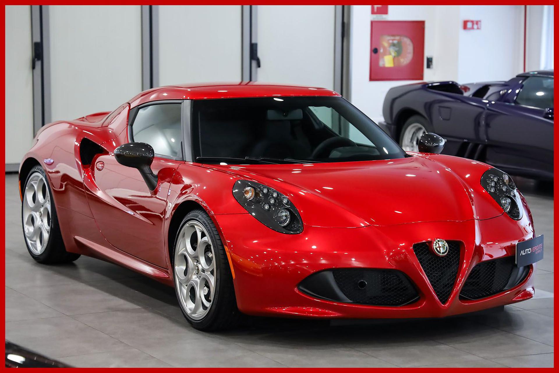 ALFA ROMEO 4C
