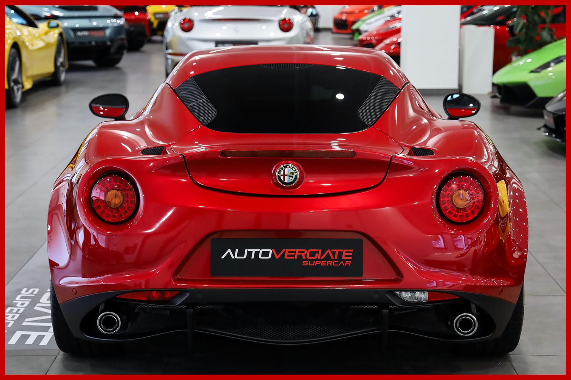 ALFA ROMEO 4C