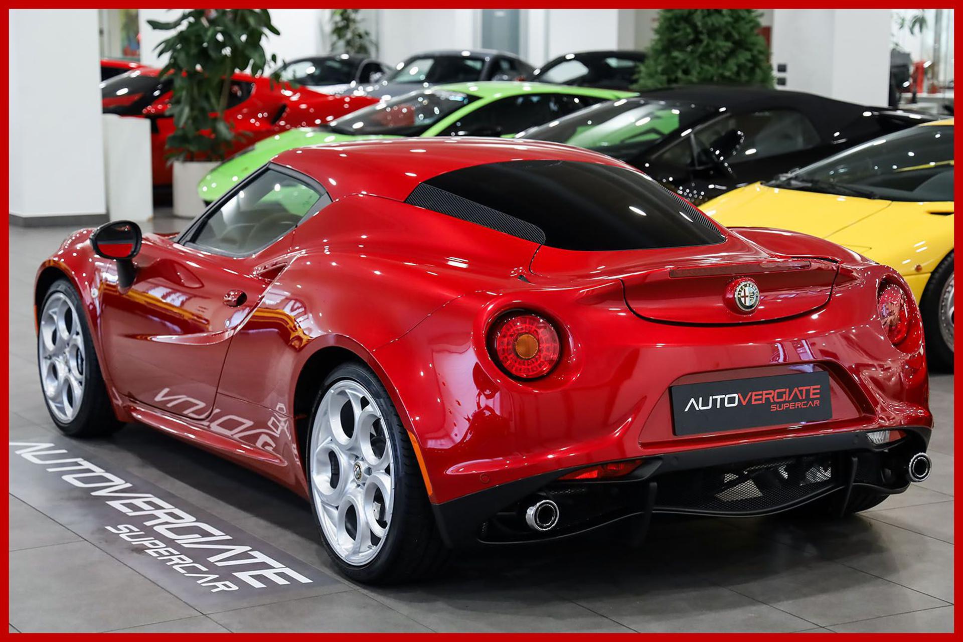 ALFA ROMEO 4C