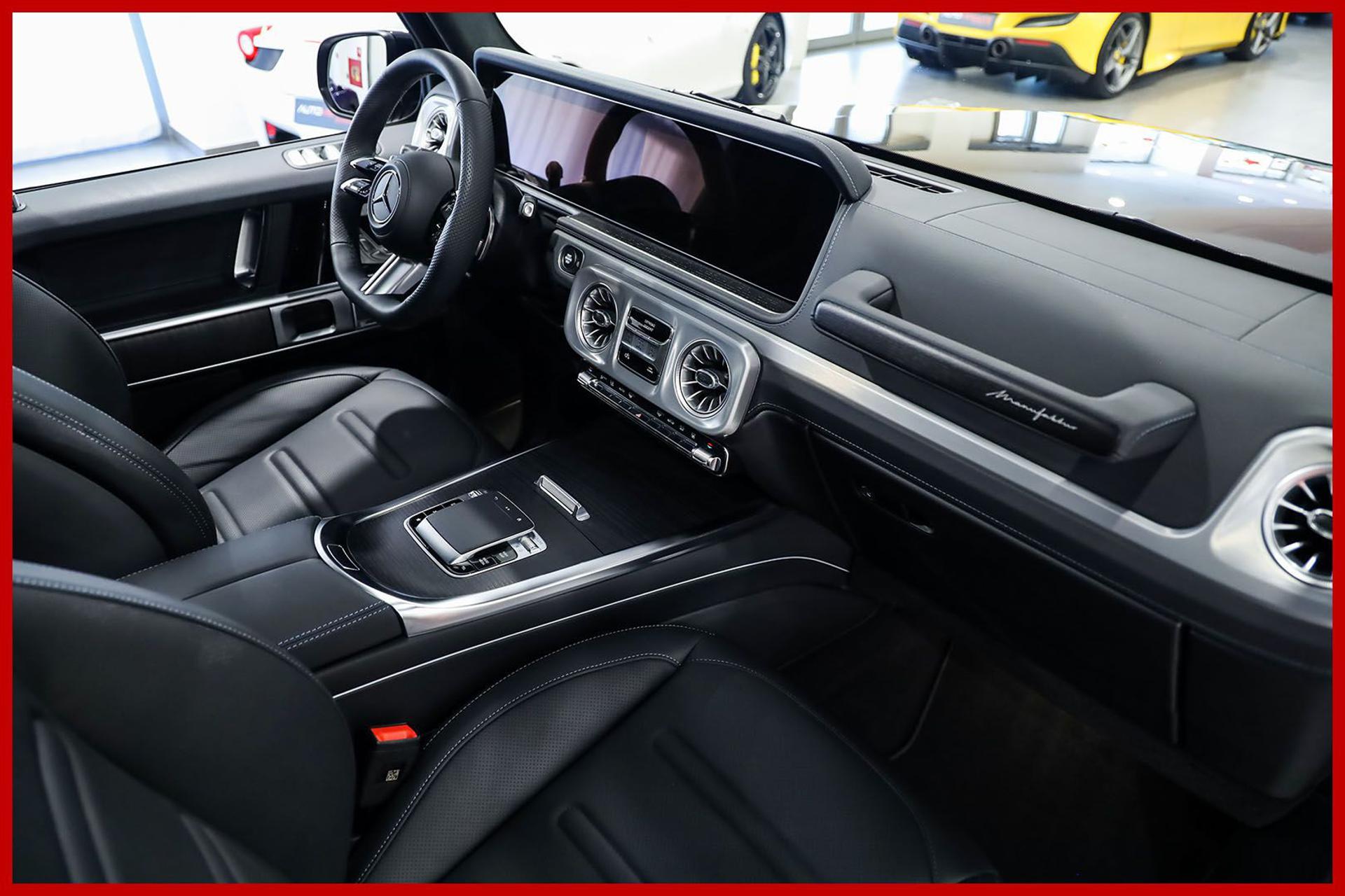 MERCEDES-BENZ G