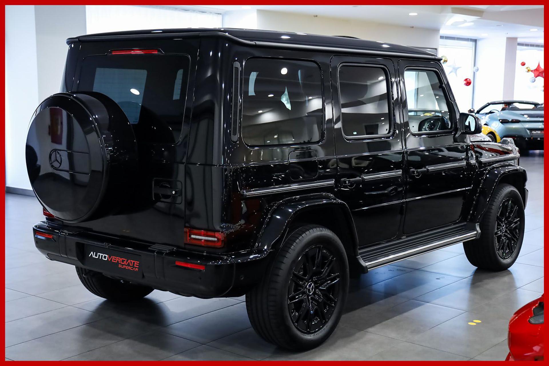 MERCEDES-BENZ G