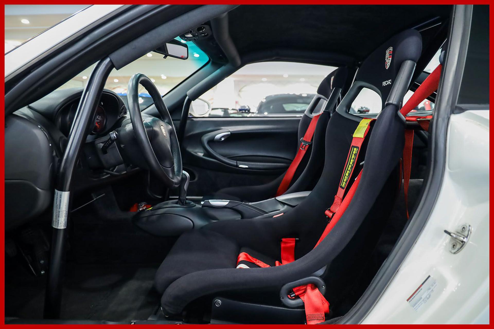 PORSCHE 996