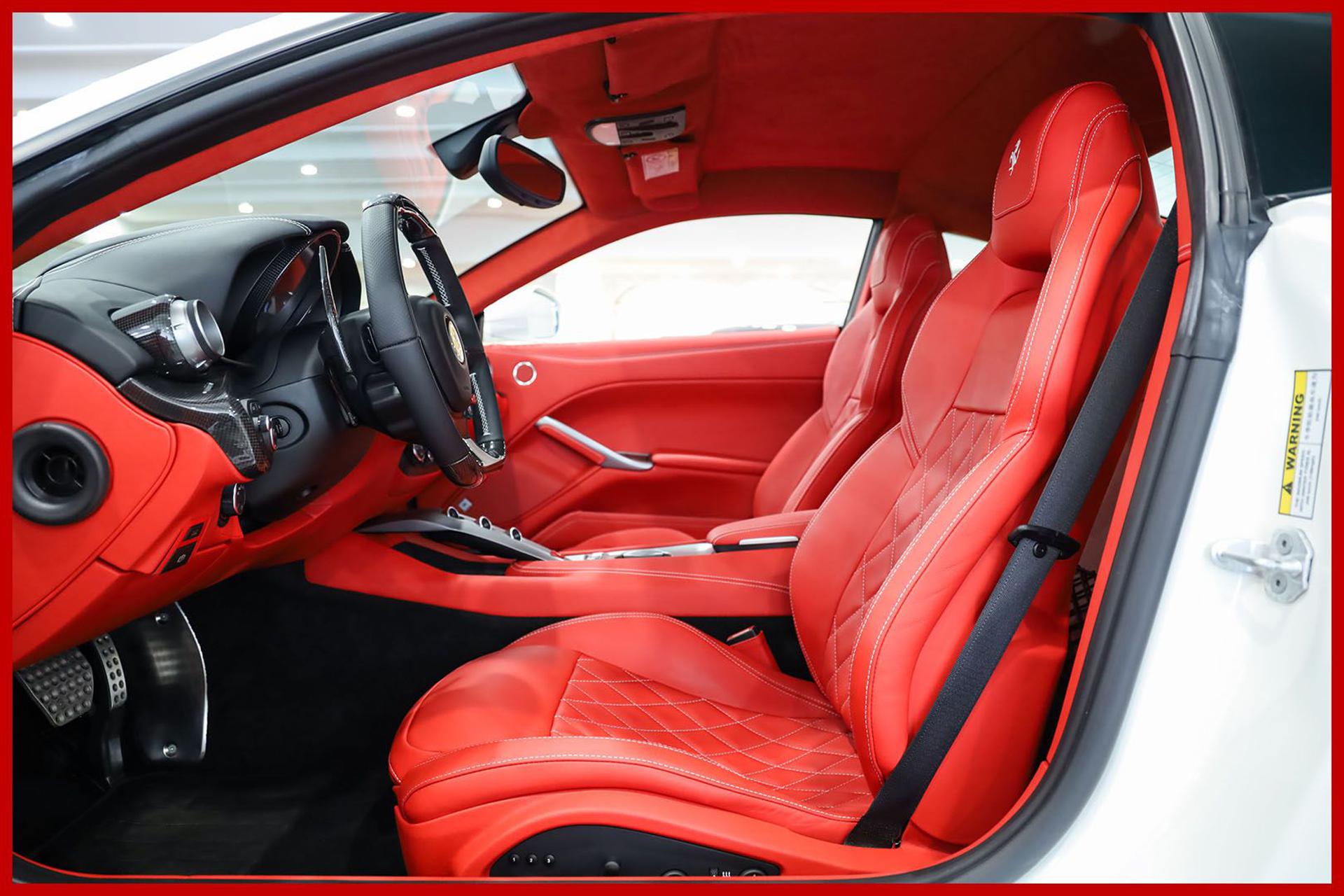 FERRARI F12