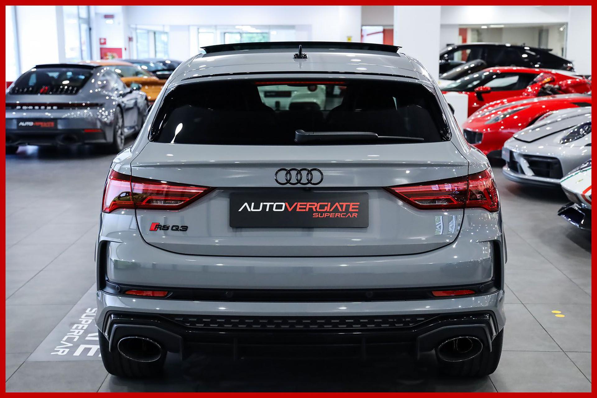 AUDI RS Q3