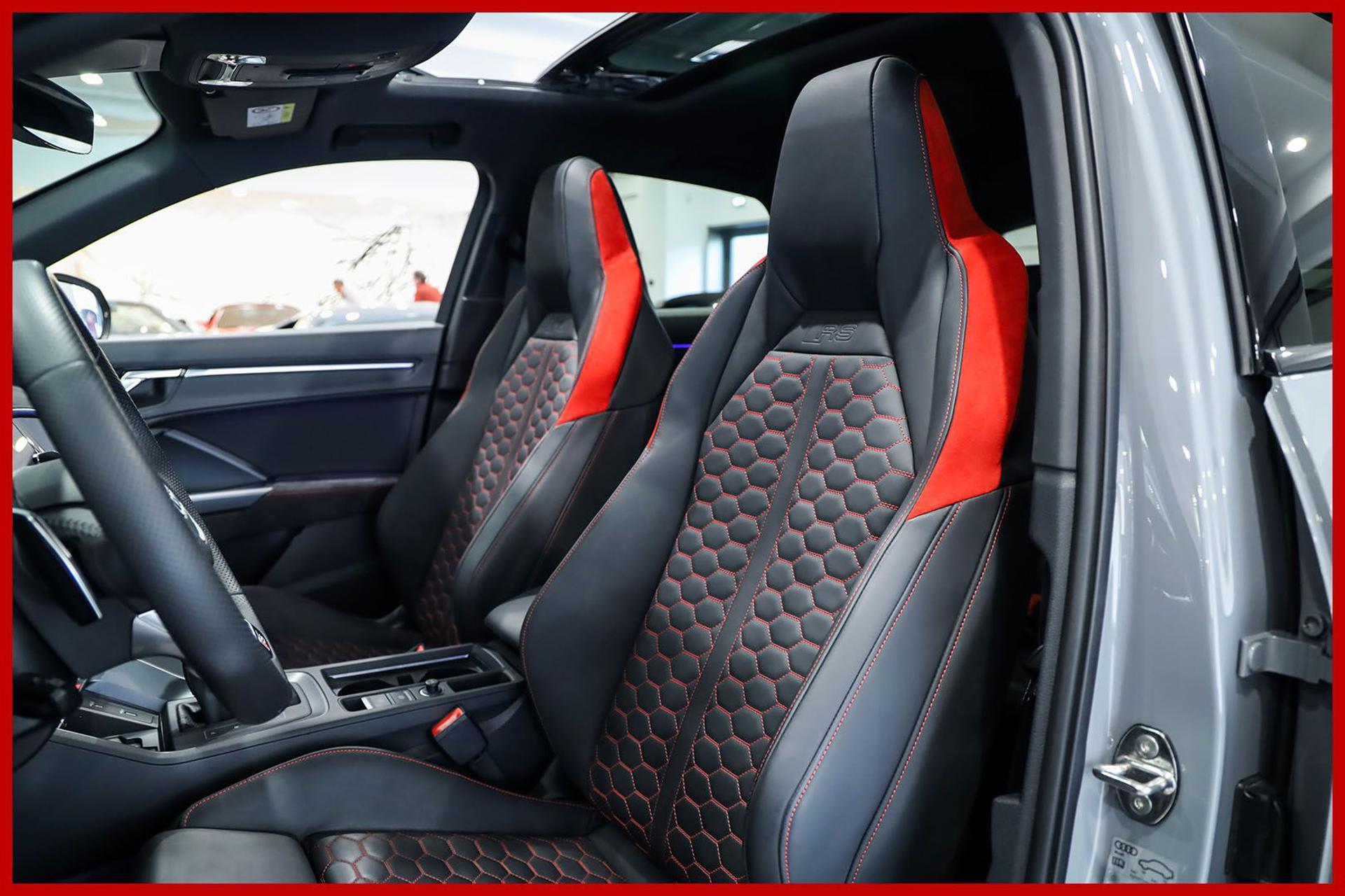 AUDI RS Q3