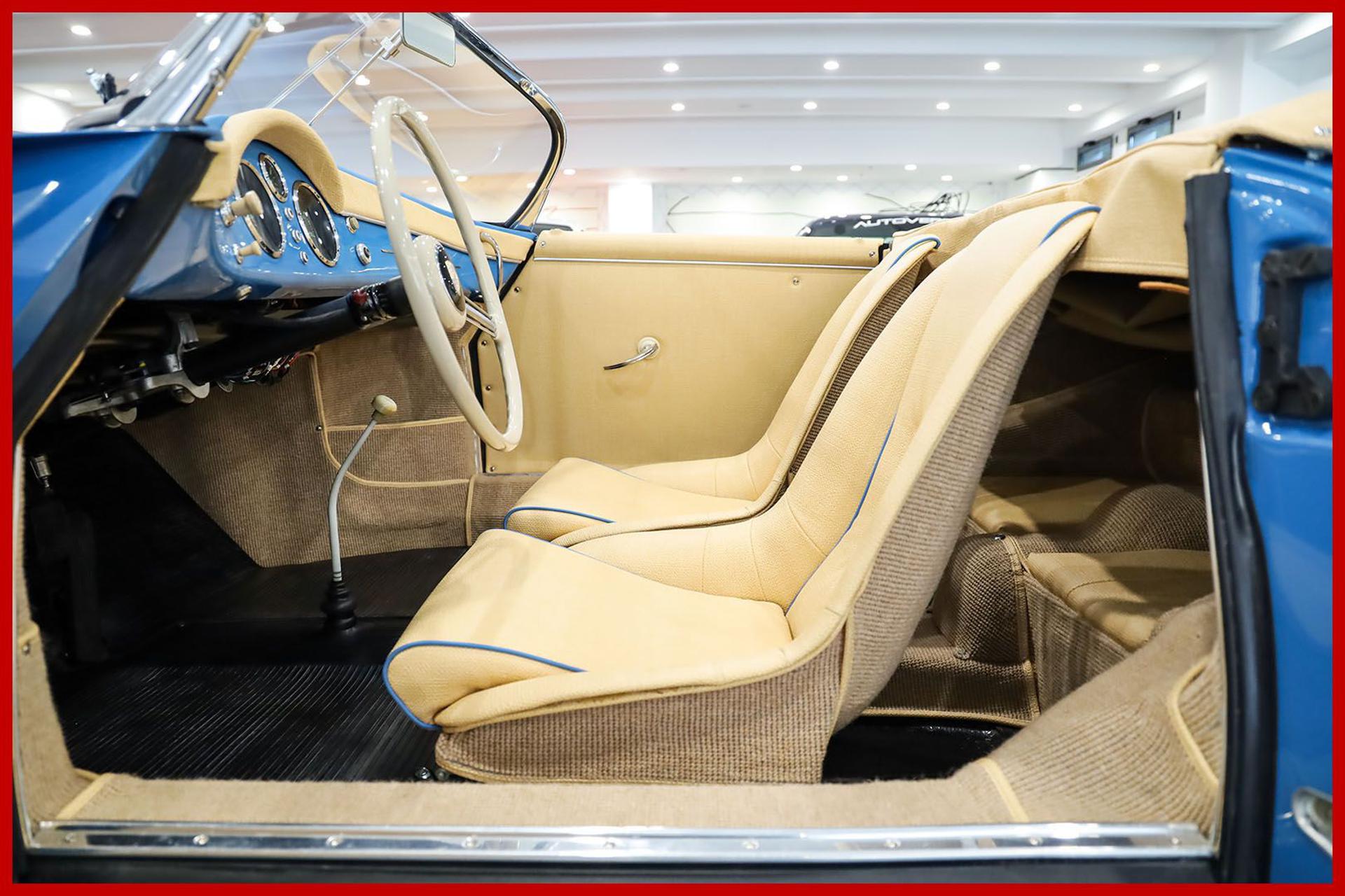 PORSCHE 356