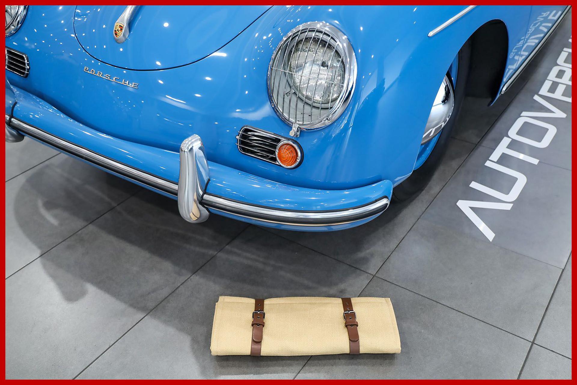 PORSCHE 356