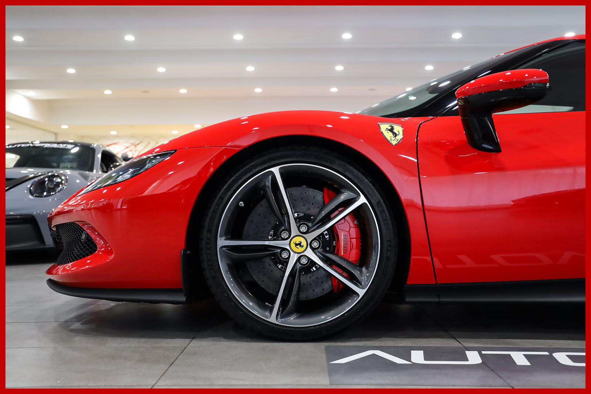 FERRARI 296
