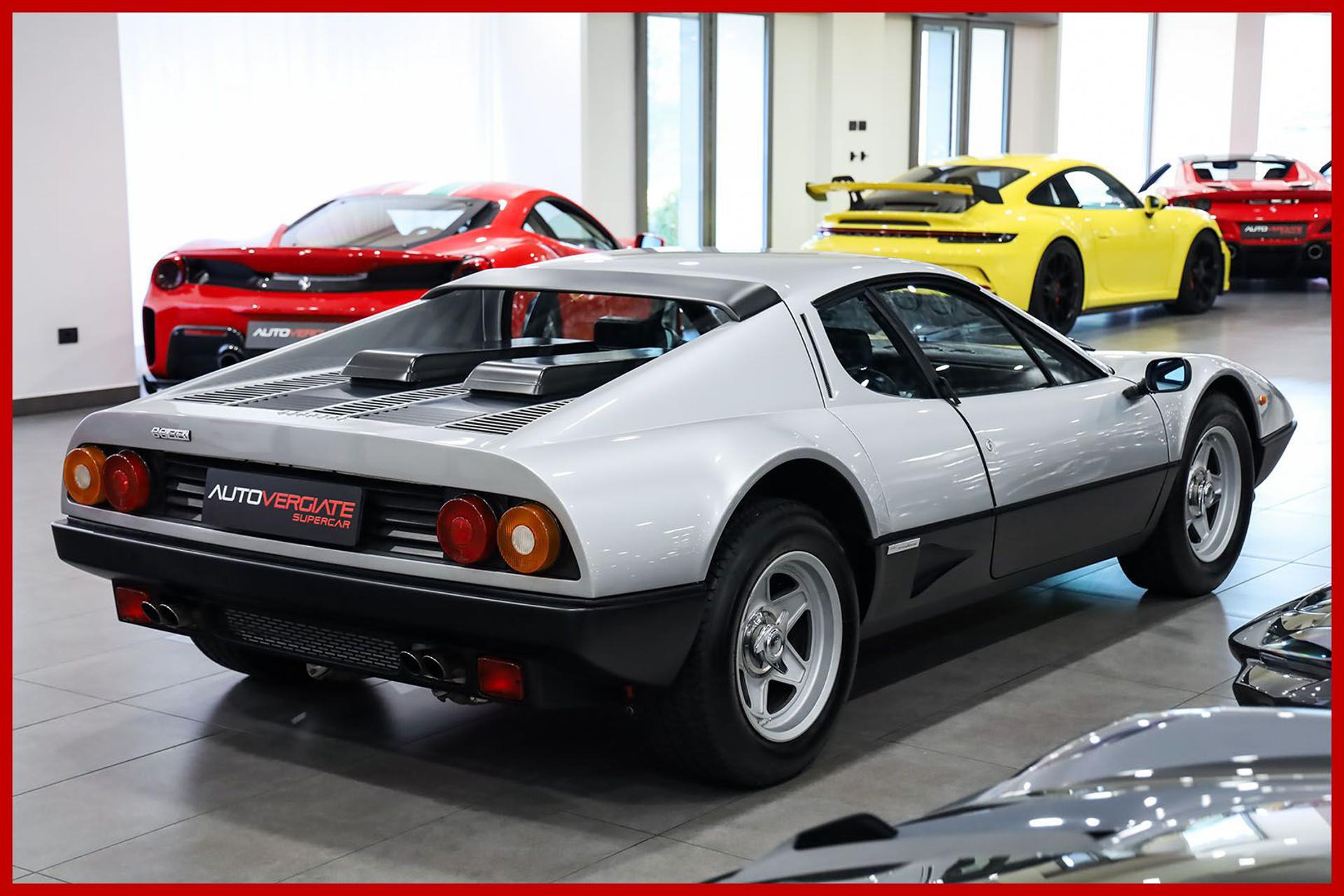 FERRARI 512