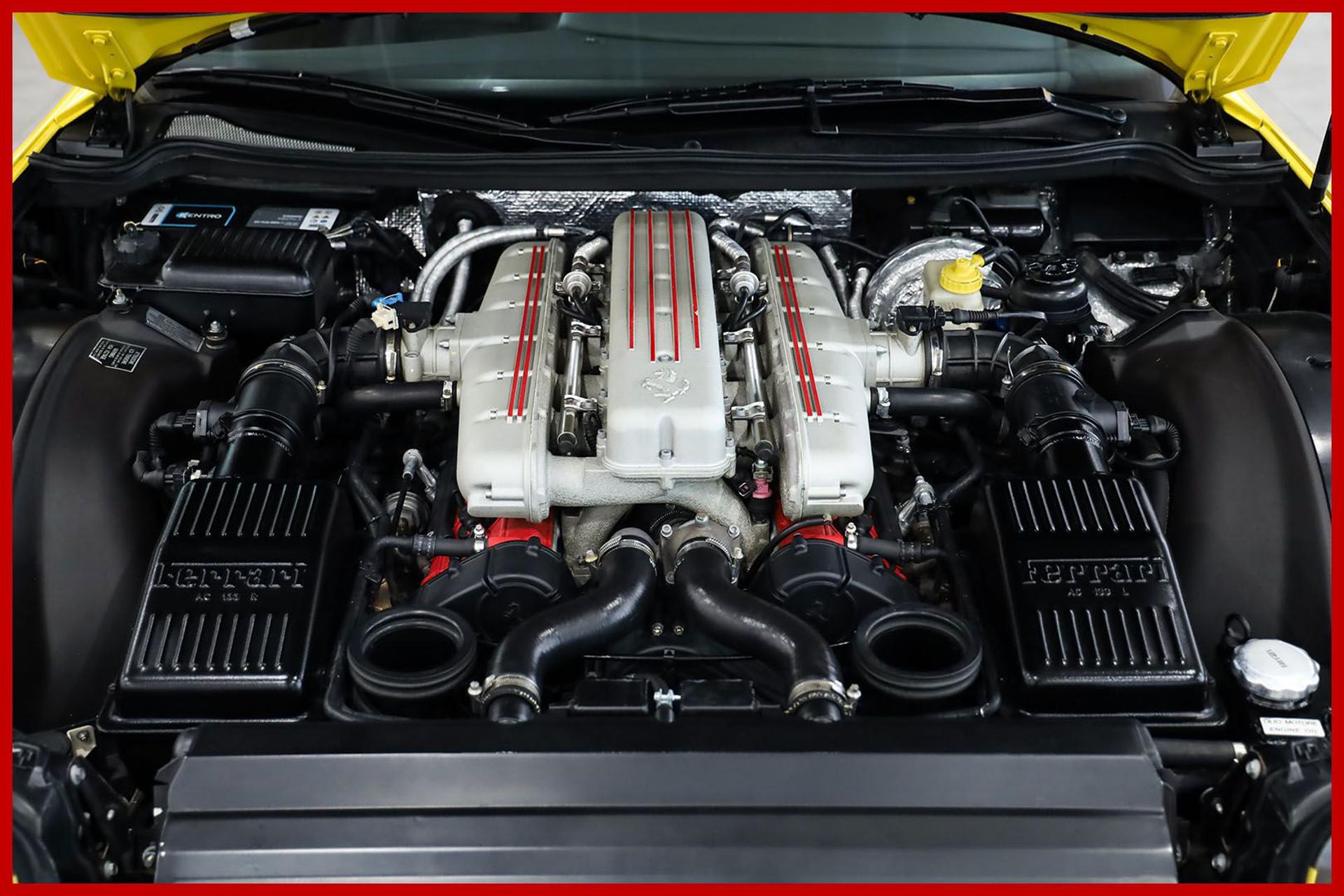 FERRARI 550