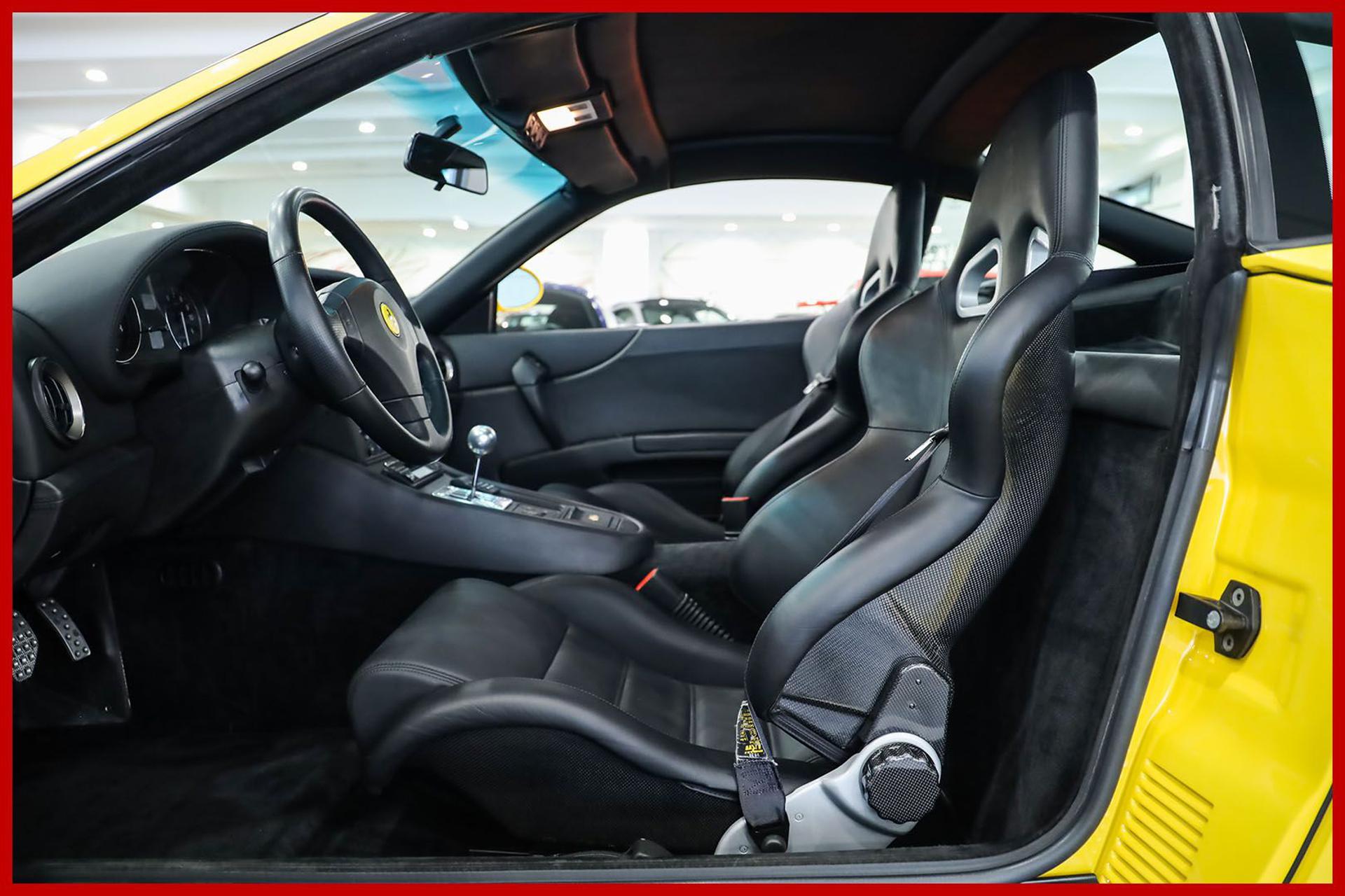 FERRARI 550