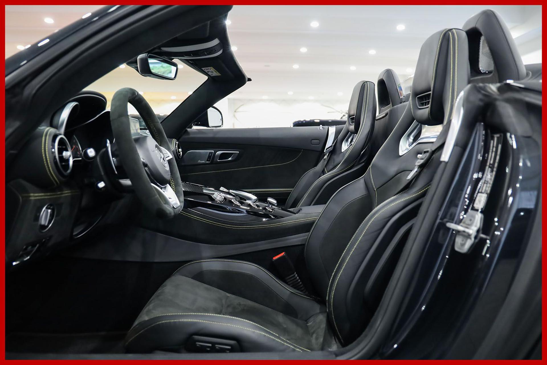 MERCEDES-BENZ GT