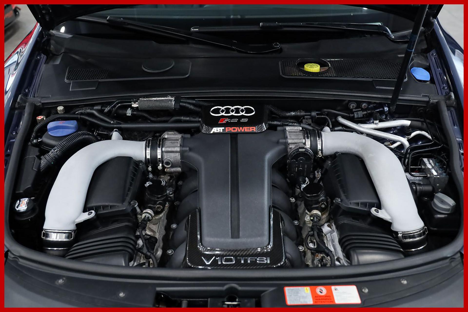 AUDI RS6