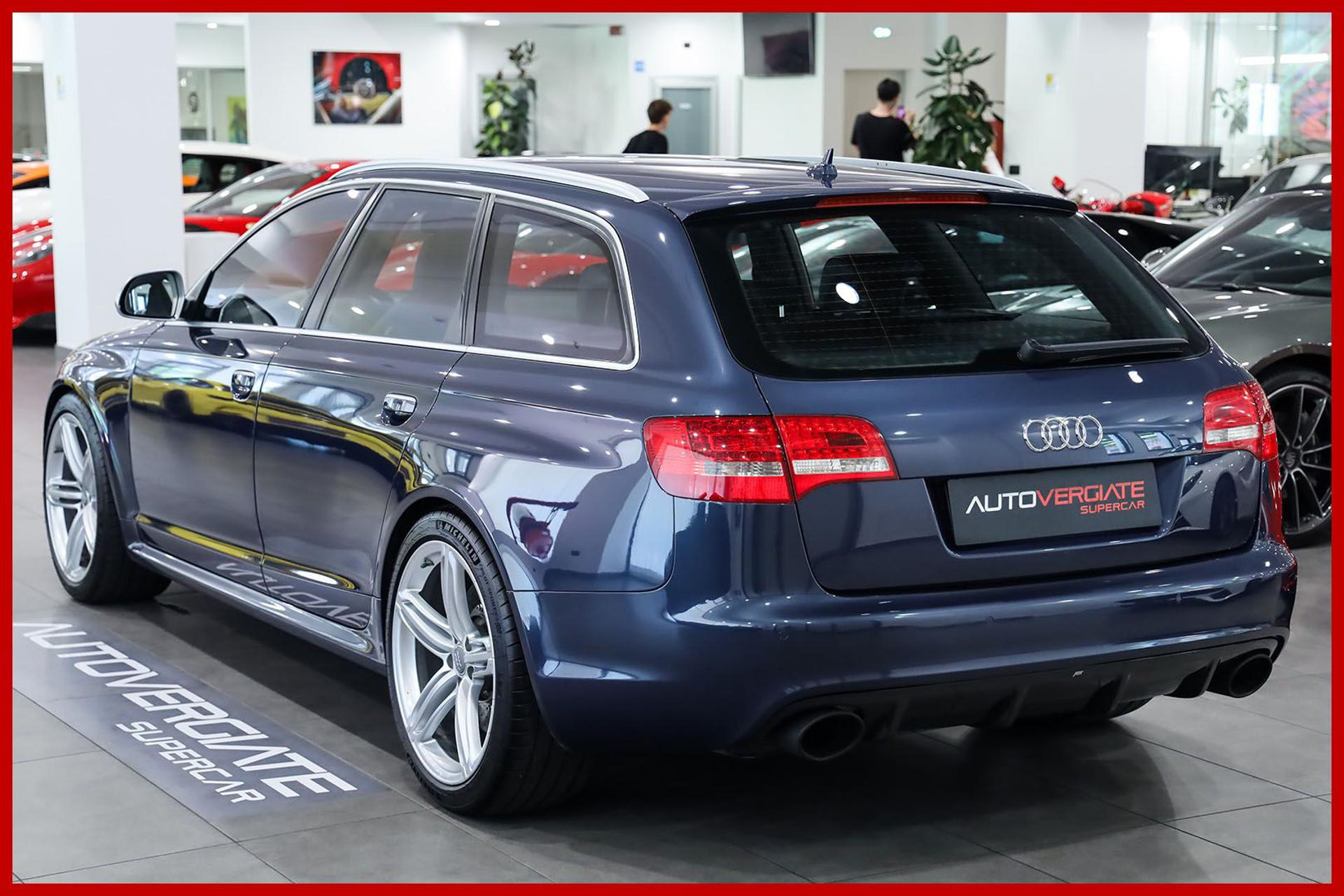 AUDI RS6