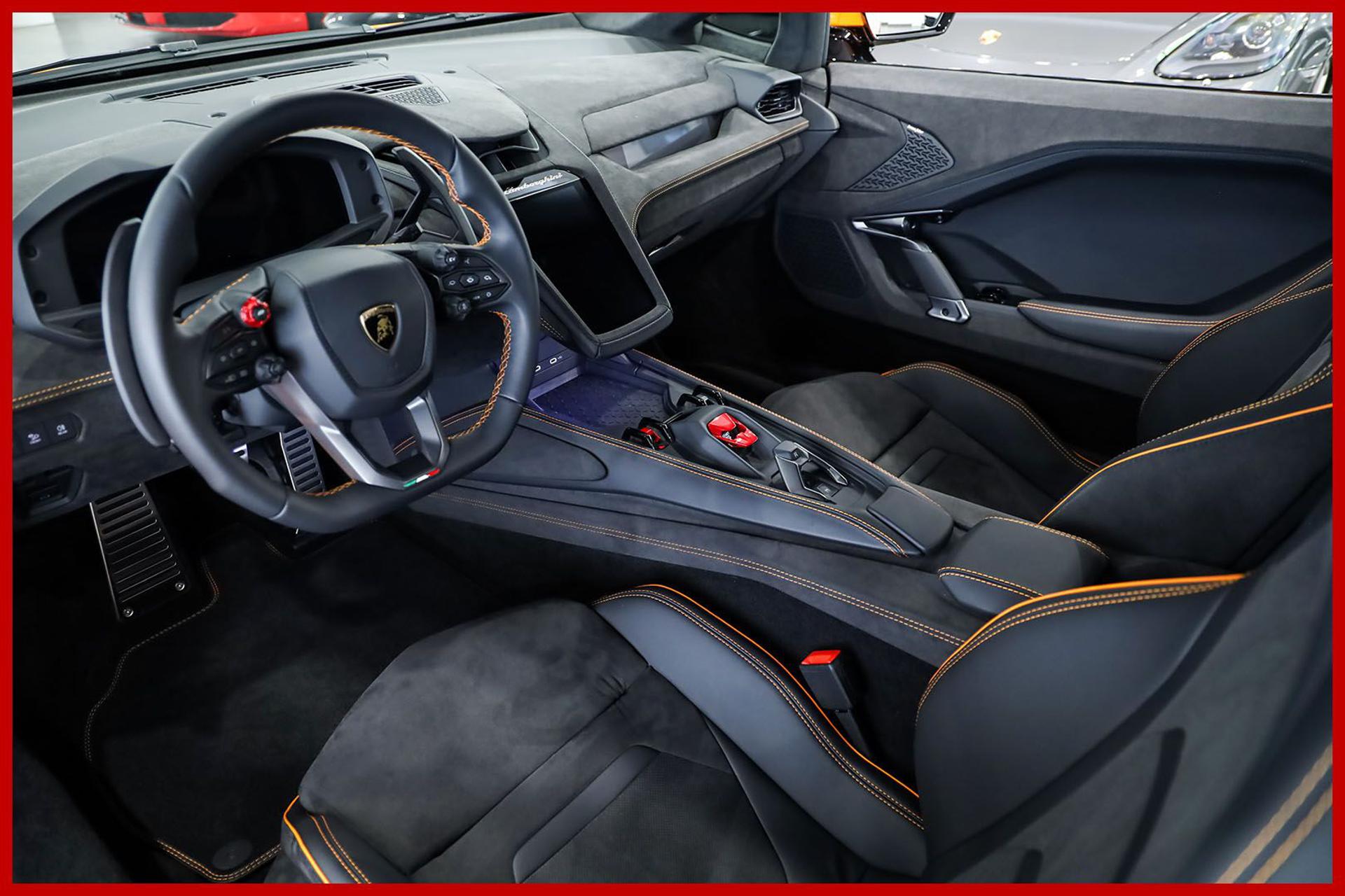 LAMBORGHINI Temerario