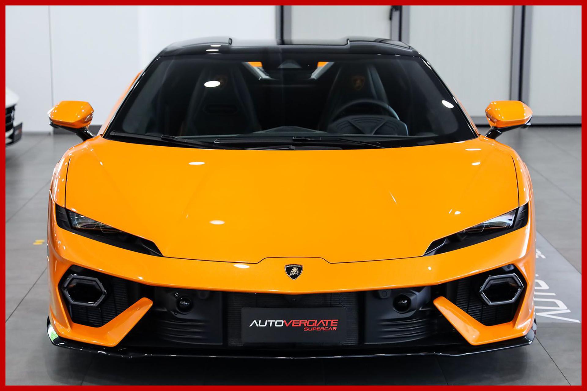 LAMBORGHINI Temerario