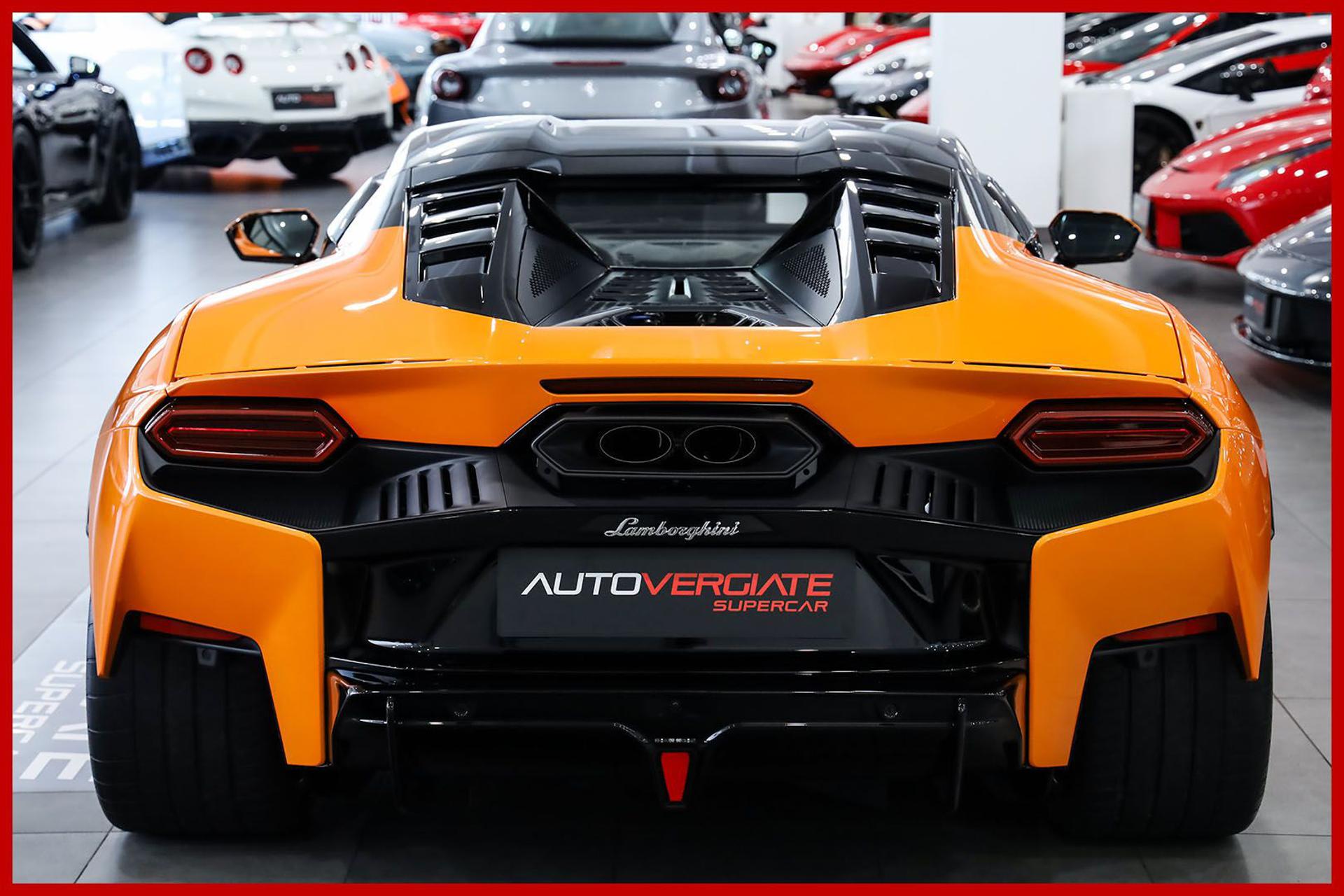 LAMBORGHINI Temerario