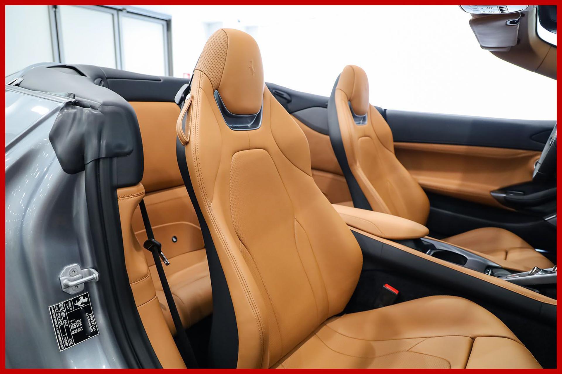 FERRARI Portofino