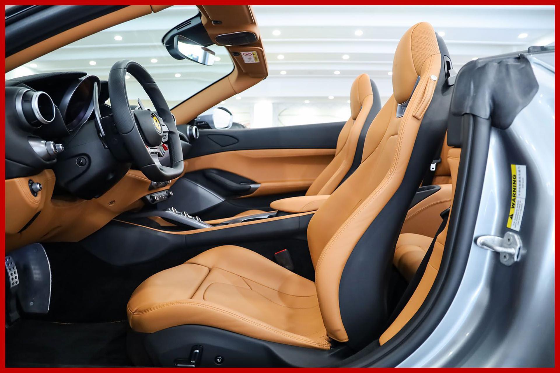 FERRARI Portofino