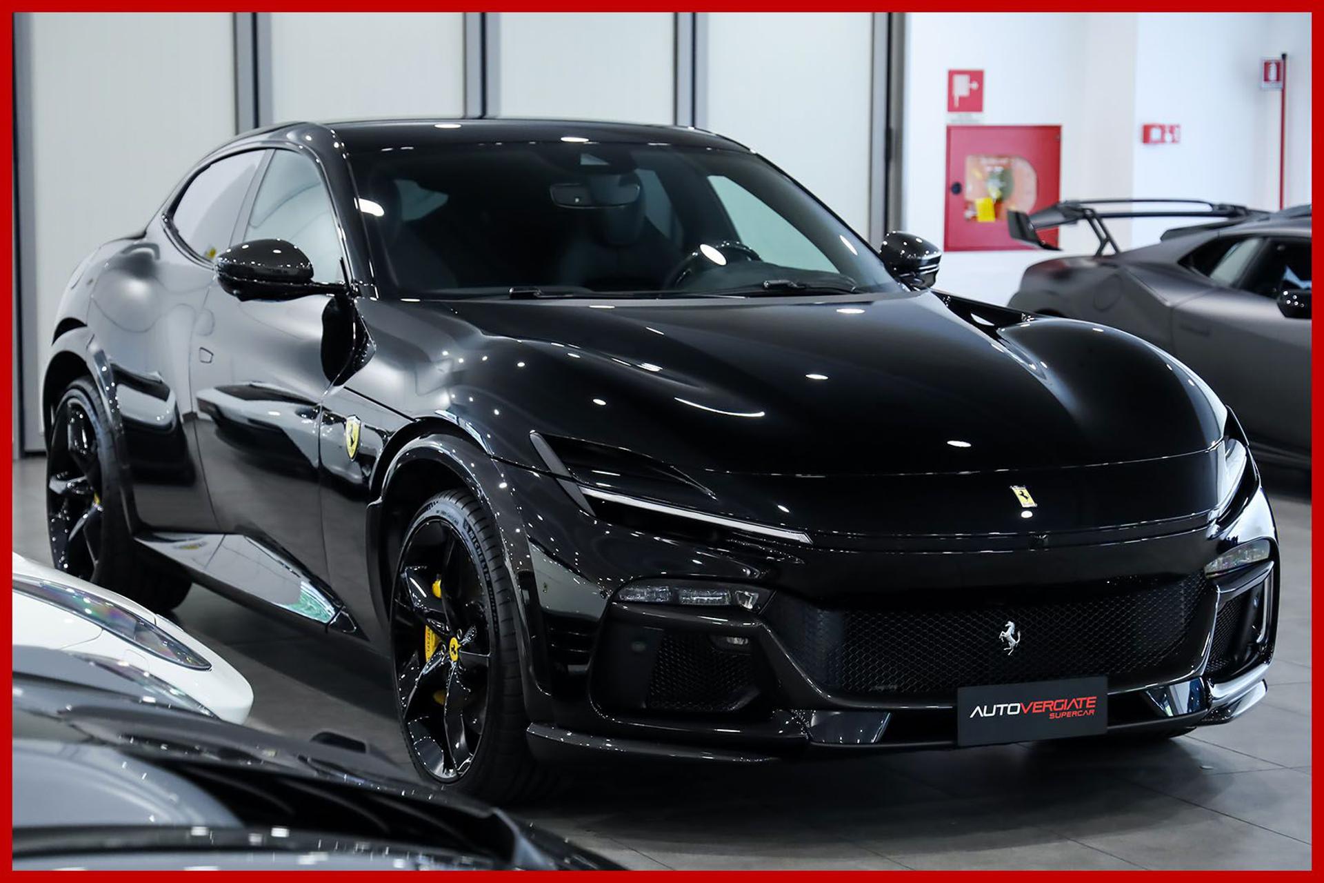 FERRARI Purosangue