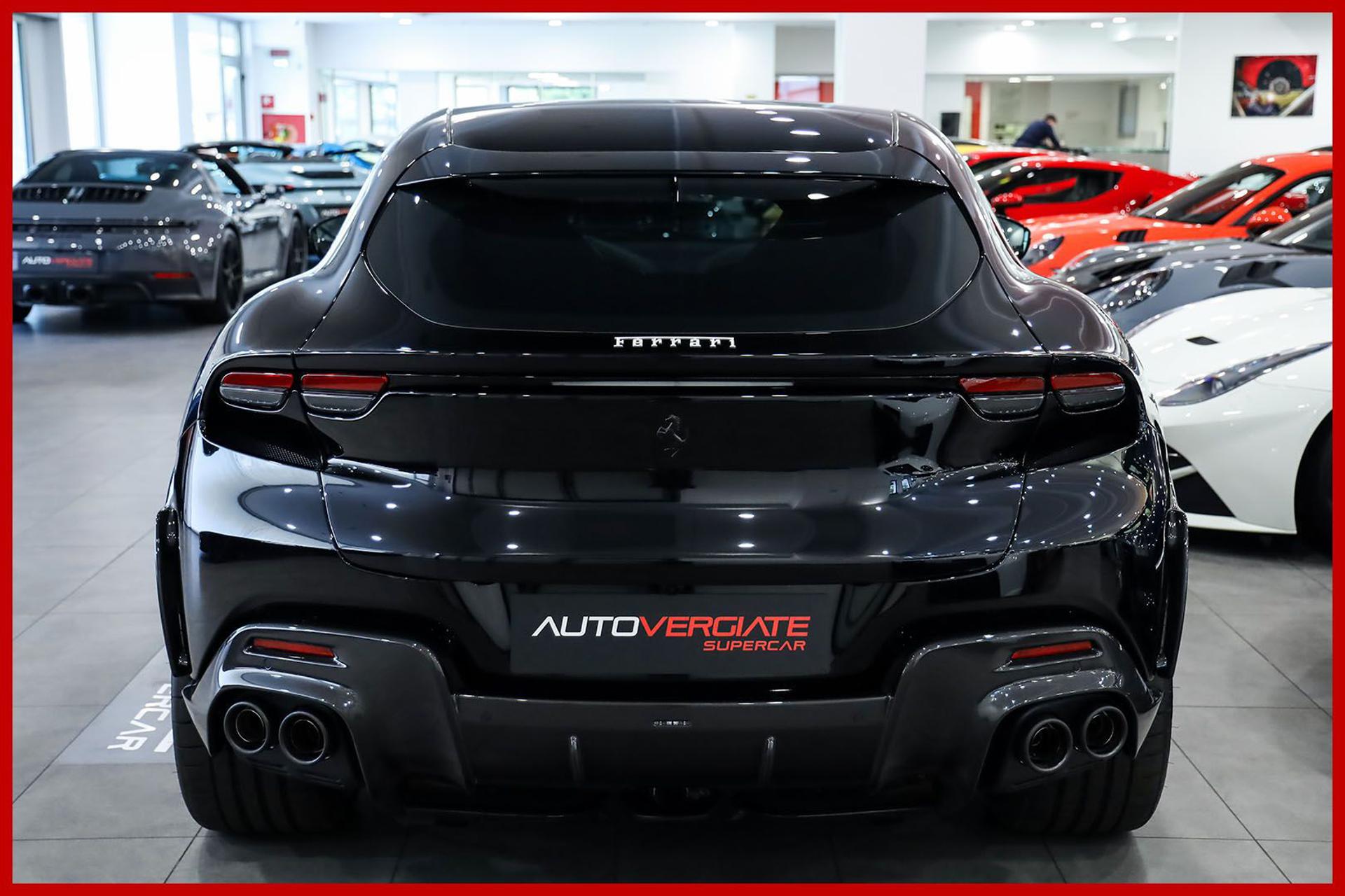 FERRARI Purosangue