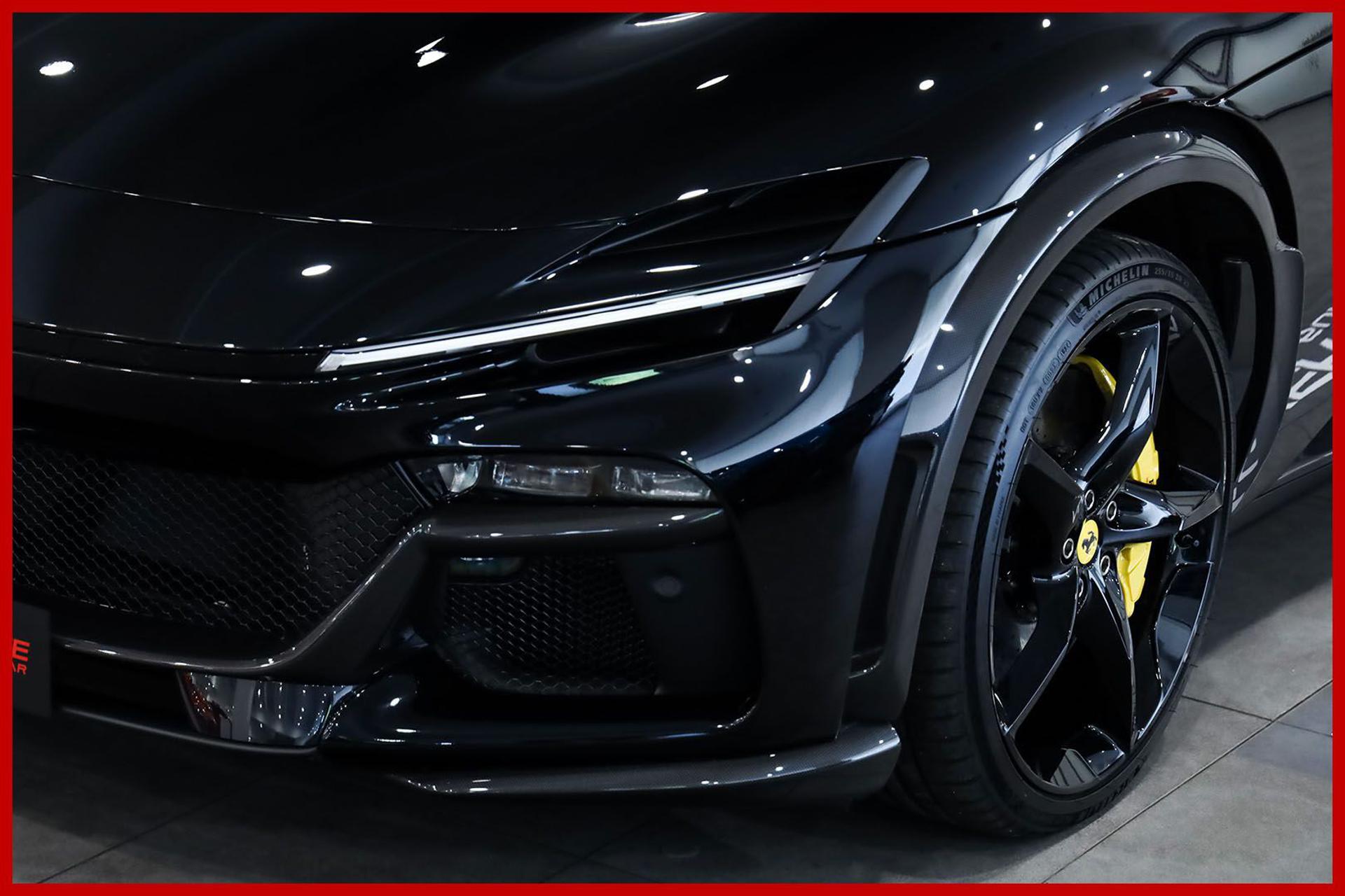 FERRARI Purosangue