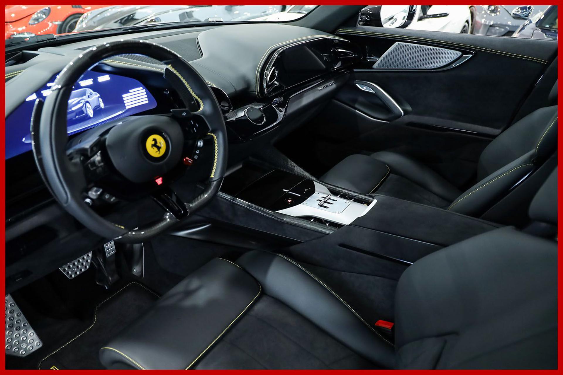 FERRARI Purosangue