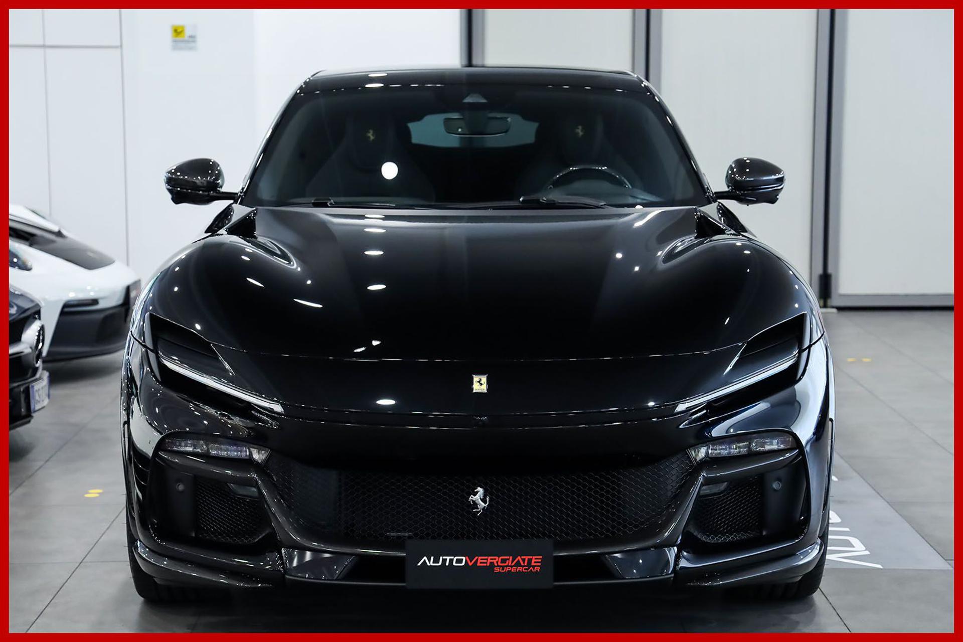 FERRARI Purosangue