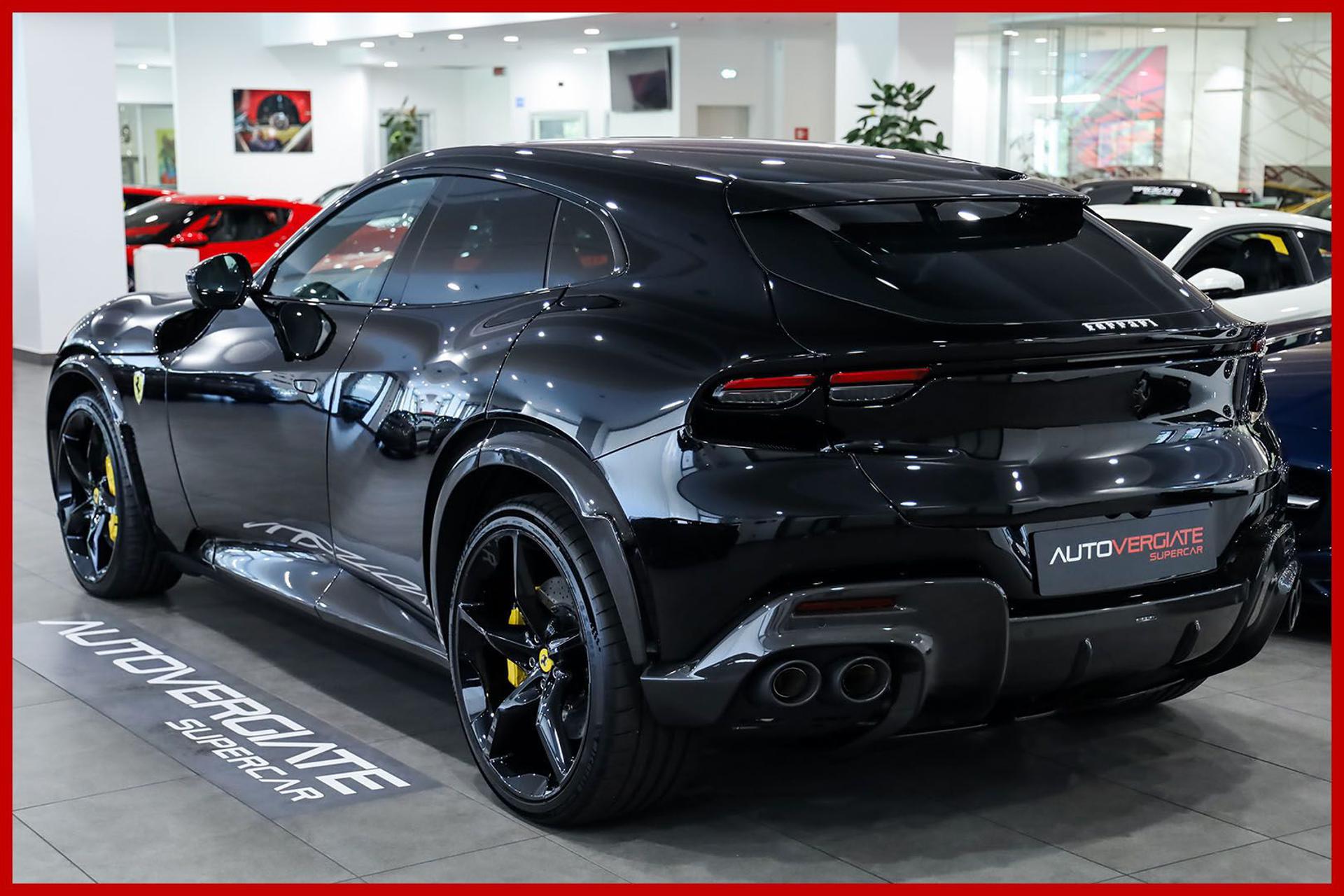 FERRARI Purosangue