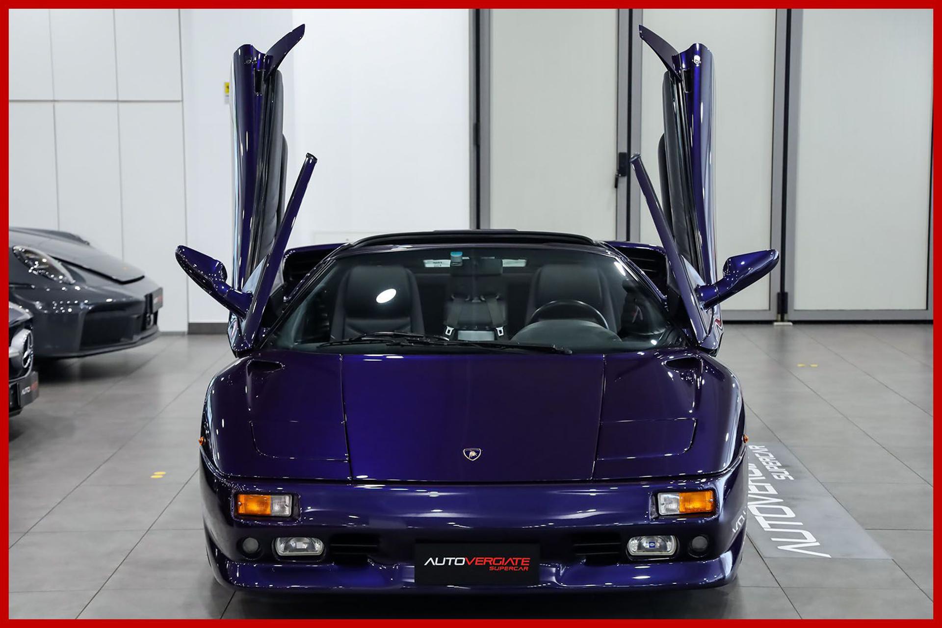 LAMBORGHINI Diablo