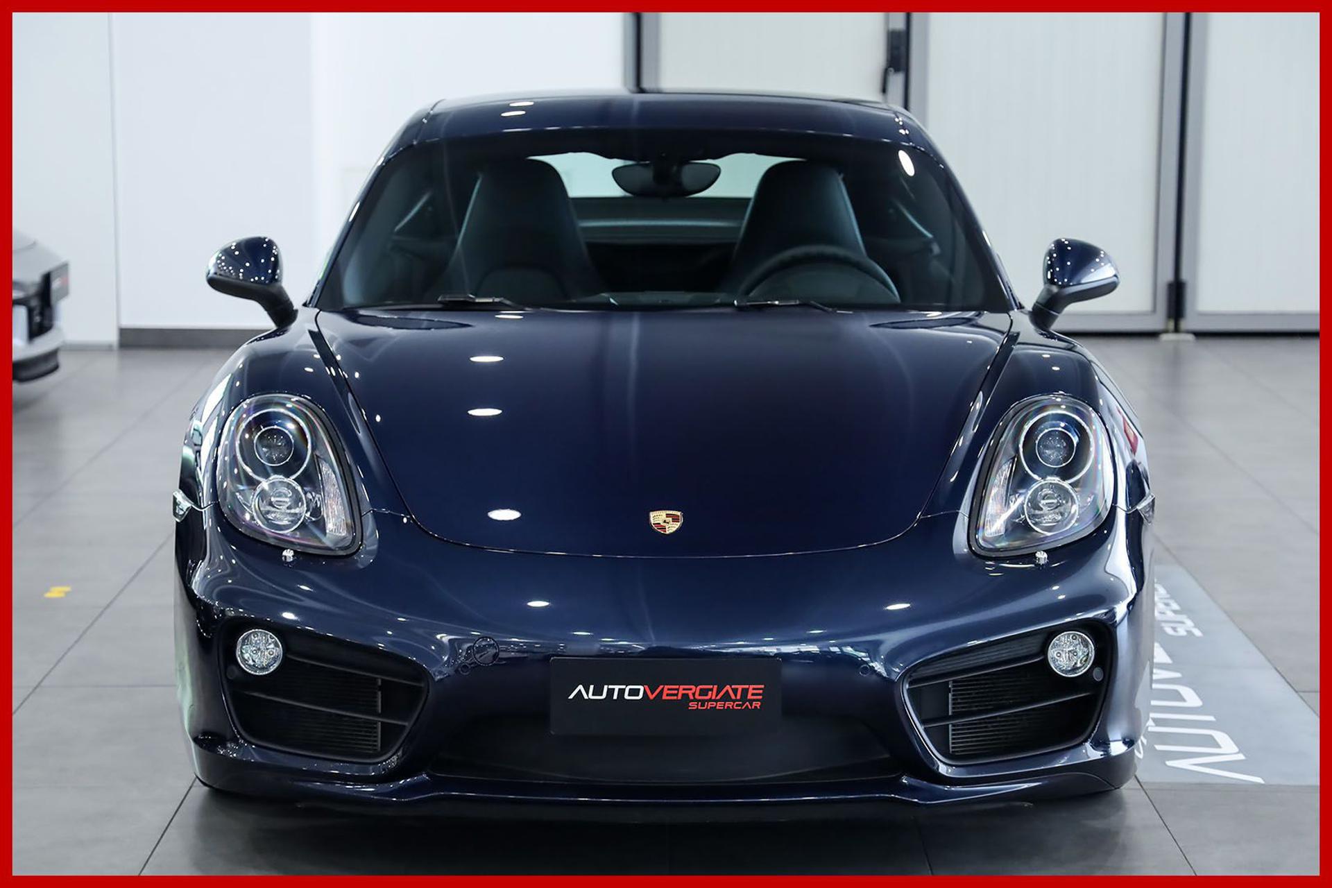 PORSCHE Cayman