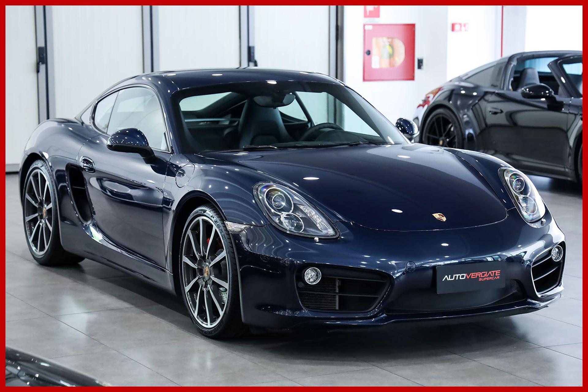 PORSCHE Cayman