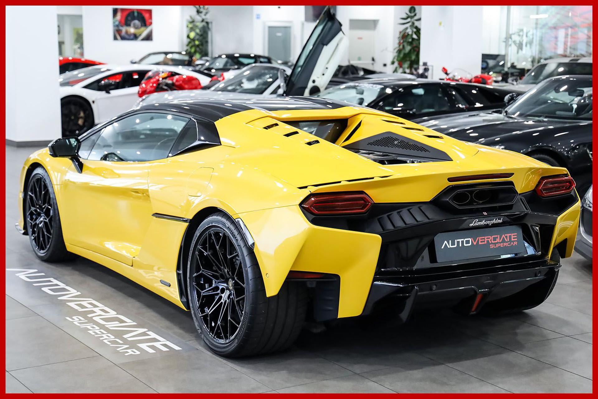 LAMBORGHINI Temerario