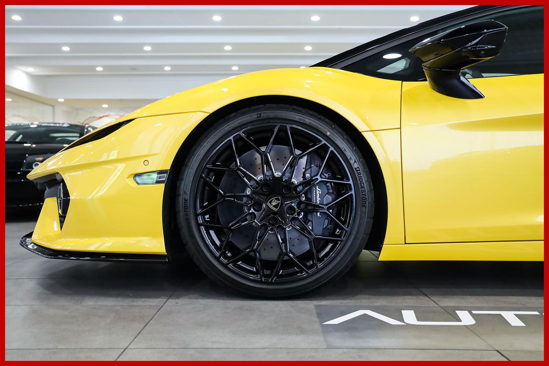 LAMBORGHINI Temerario