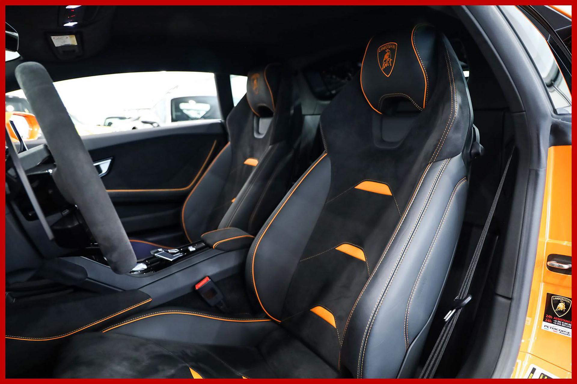 LAMBORGHINI Huracan