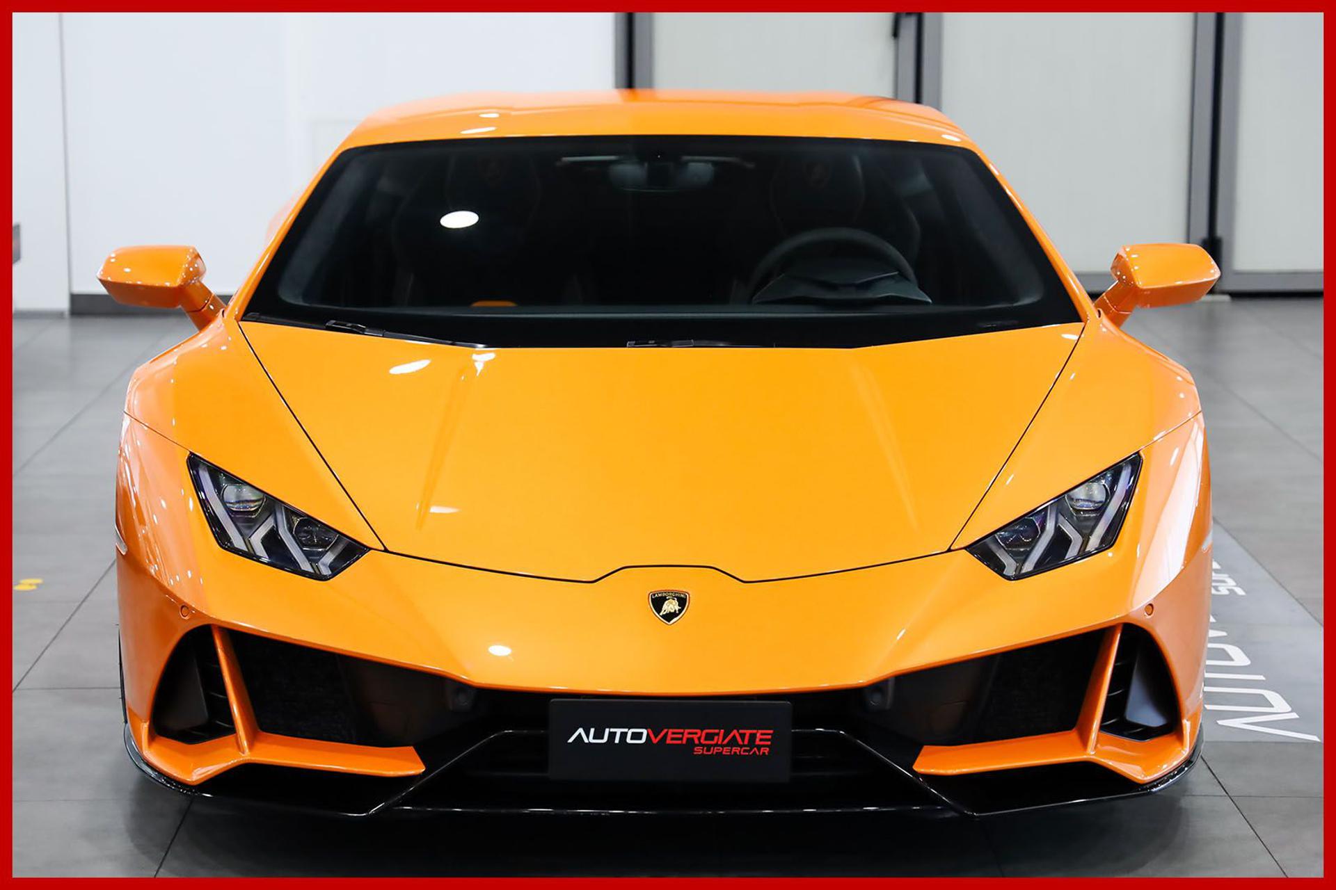 LAMBORGHINI Huracan
