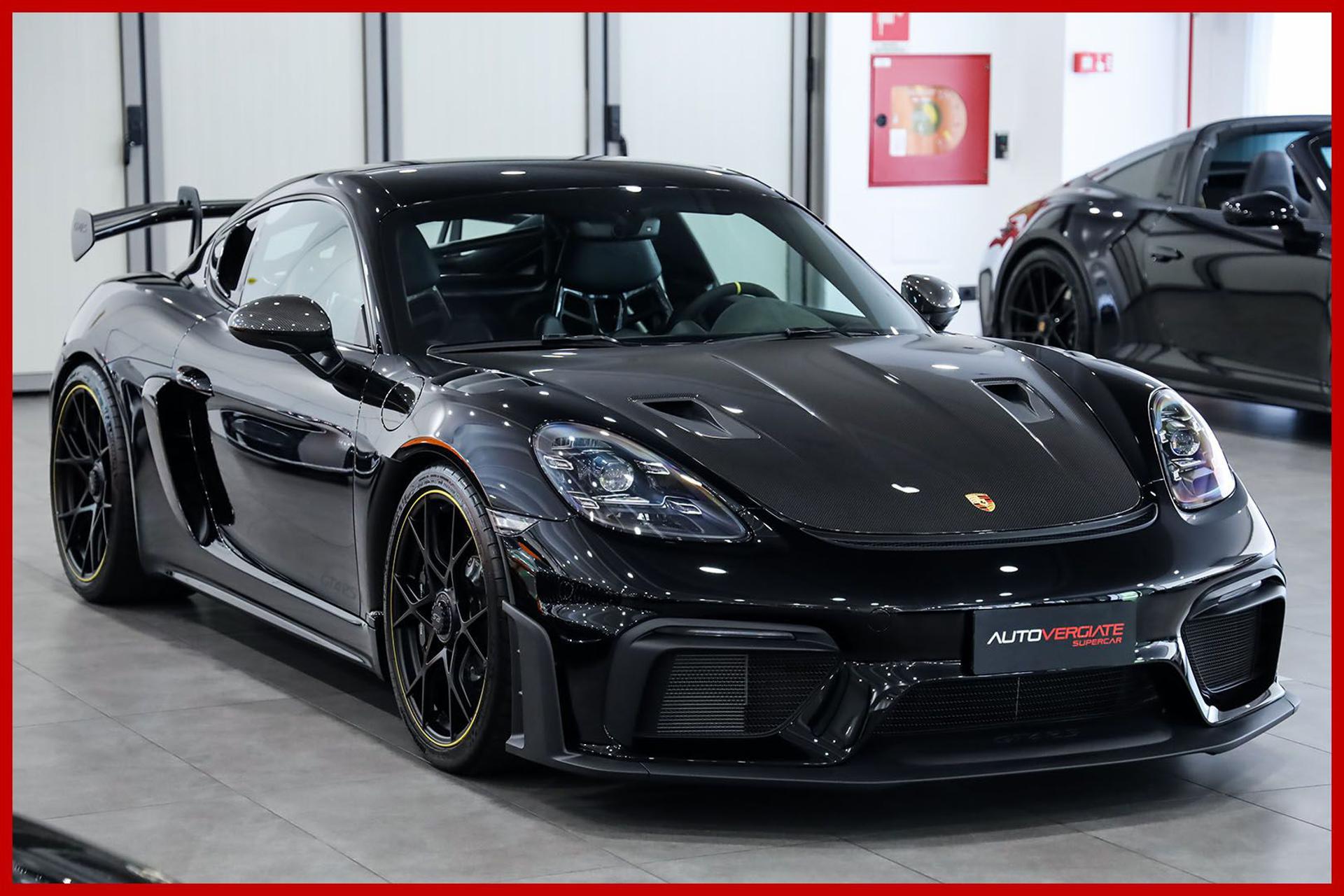 PORSCHE 718