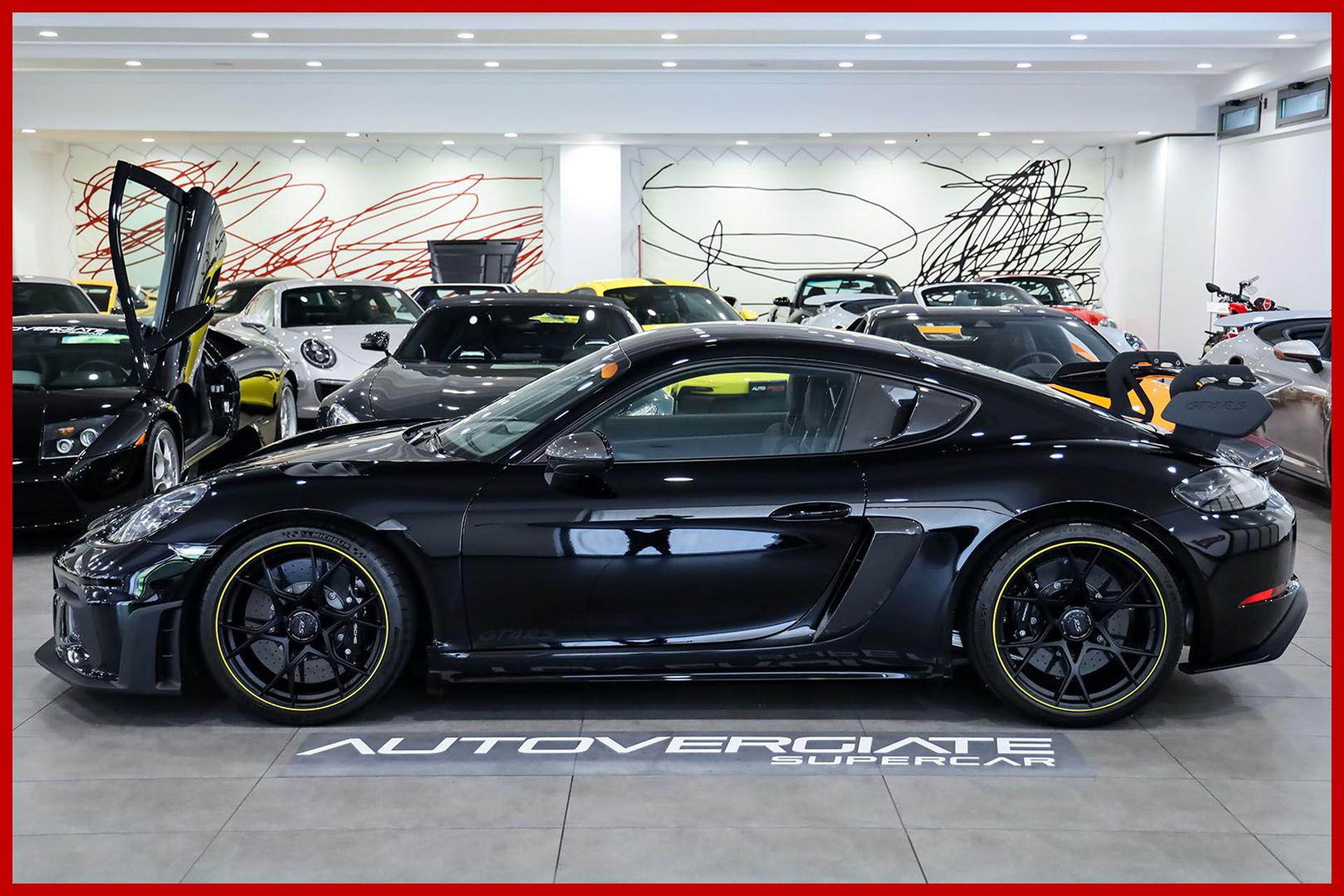 PORSCHE 718